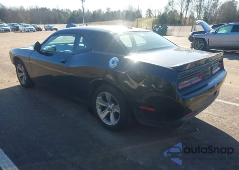 2018 Dodge Challenger Sxt z USA, uszkodzony, nr VIN 2C3CDZAG1JH245277